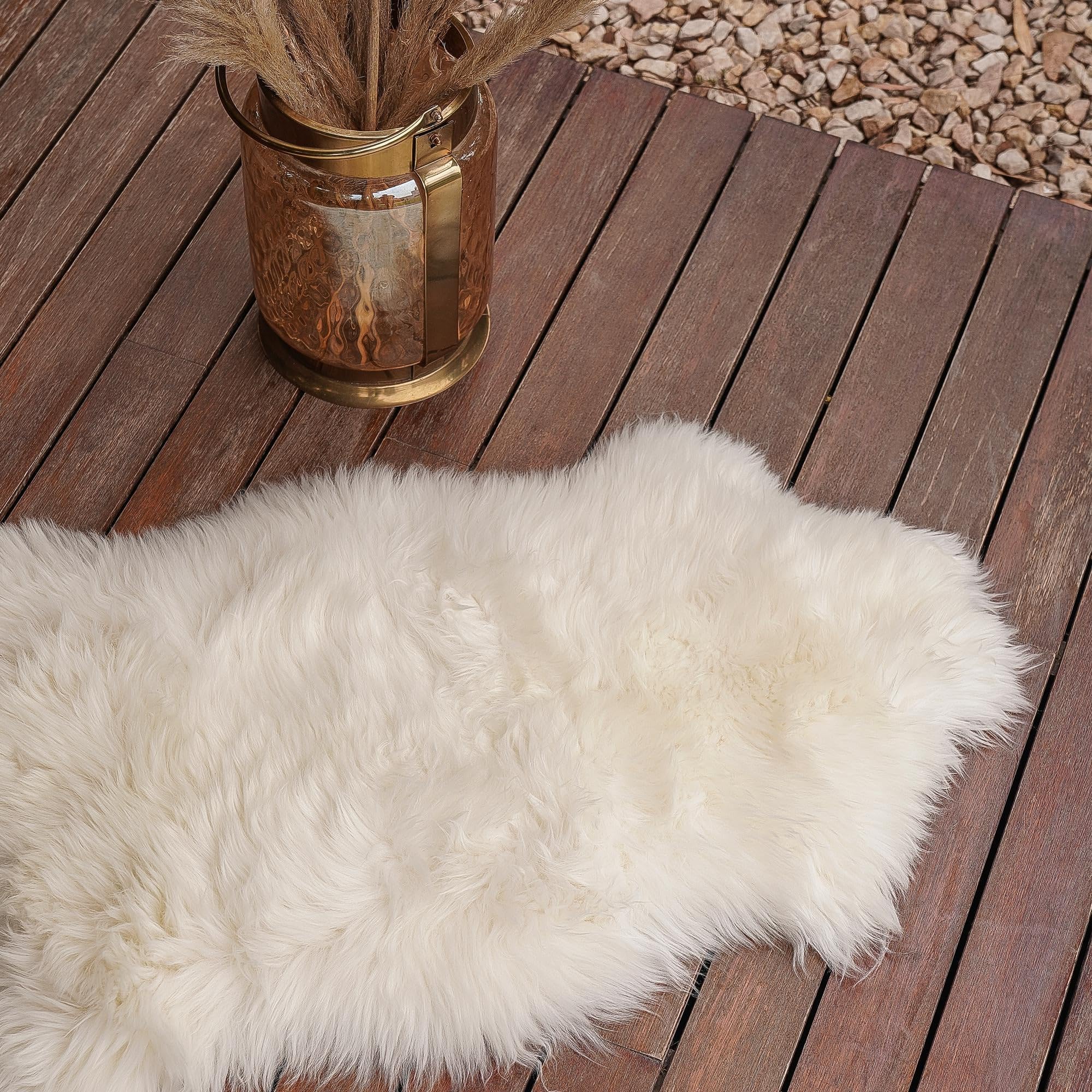 Rugs.com Natural Sheepskin Freeform Collection Rug – 2x3 Free Form White Shag-Pile Rug Perfect for Living Rooms, Large Dining Rooms, Open Floorplans - Image 5