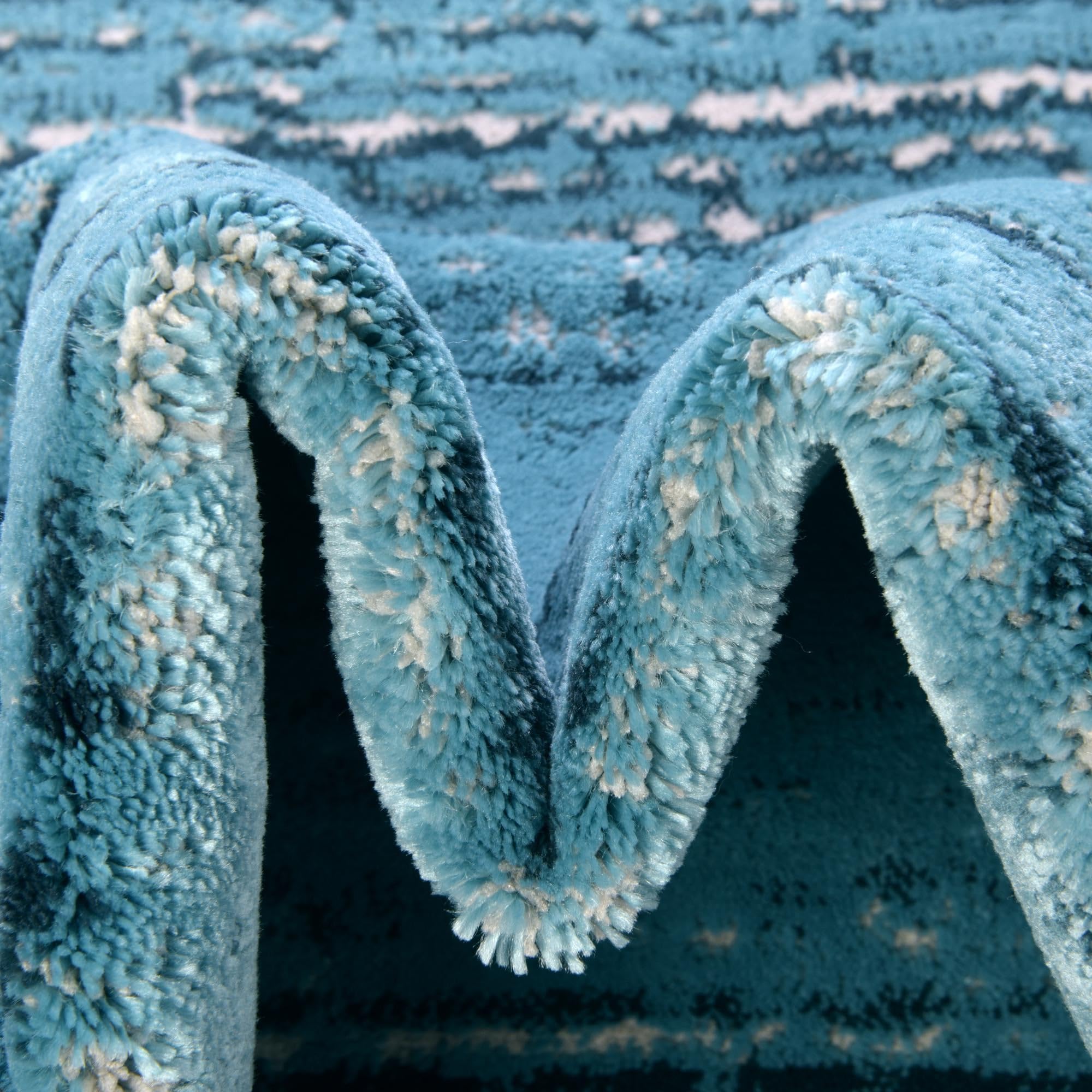 Rugs.com Oasis Collection Rug – 9x12 Blue Medium-Pile Rug Perfect for Living Rooms, Large Dining Rooms, Open Floorplans - Image 8