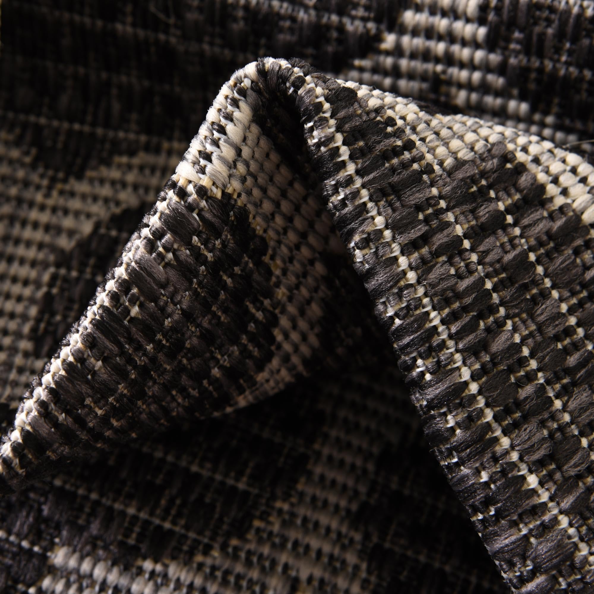 Rugs.com Outdoor Lattice Collection Rug – 4x6 Black Flatweave-Pile Rug Perfect for Entryways, Kitchens, Breakfast Nooks, Accent Pieces - Image 5