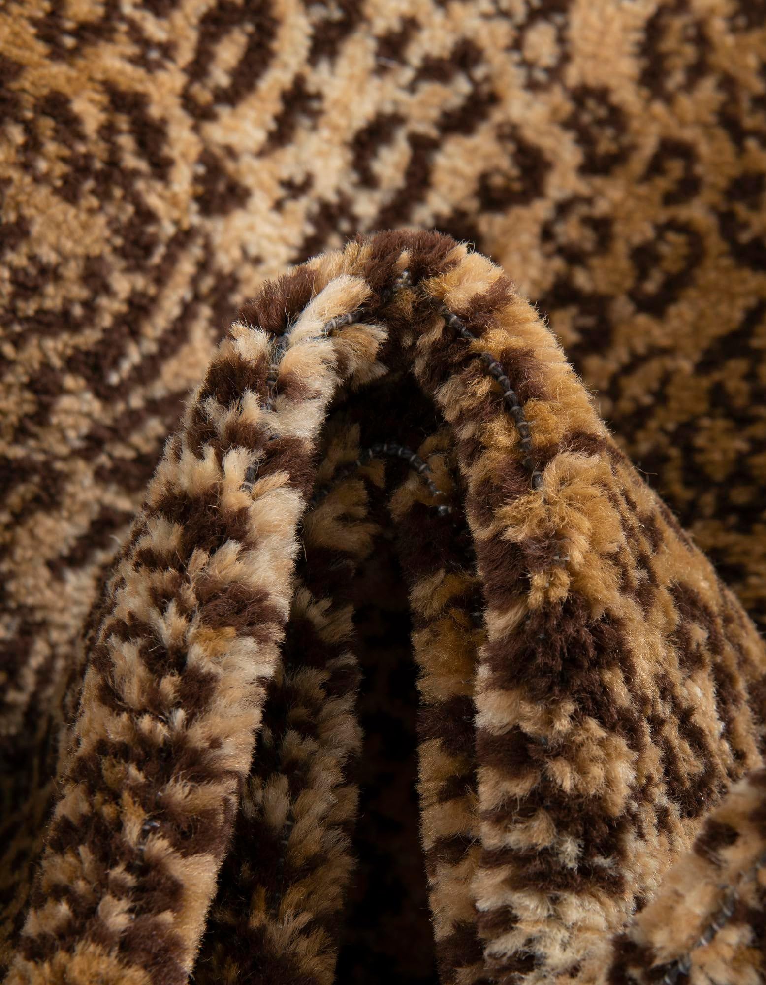 Rugs.com Savannah Collection Rug – 10 Ft Round Brown Medium-Pile Rug Perfect for Kitchens, Dining Rooms - Image 7