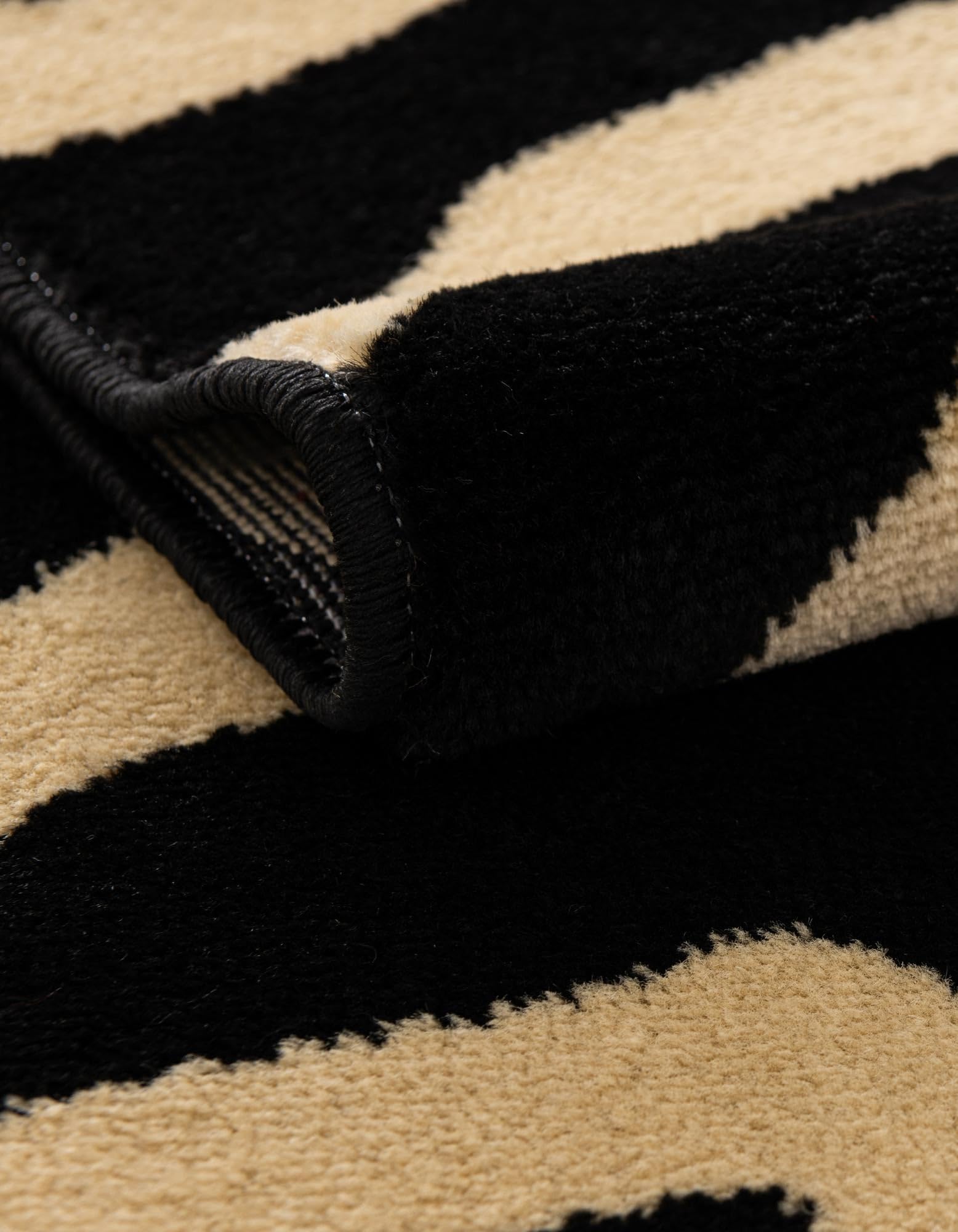 Rugs.com Savannah Collection Rug – 10x13 Black Medium-Pile Rug Perfect for Living Rooms, Large Dining Rooms, Open Floorplans - Image 5