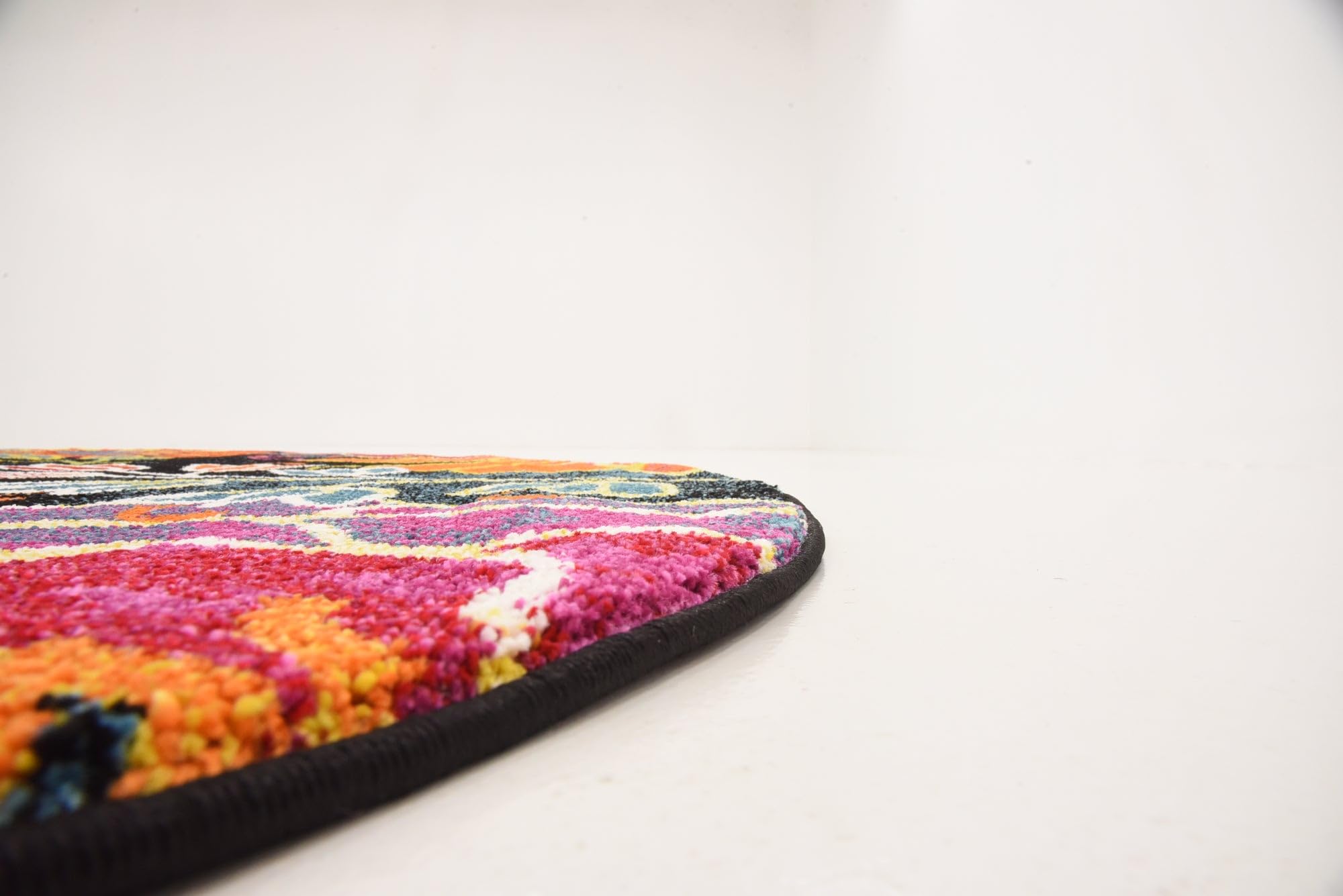 Rugs.com Tuscany Collection Rug – 6 Ft Round Black Medium-Pile Rug Perfect for Kitchens, Dining Rooms - Image 8